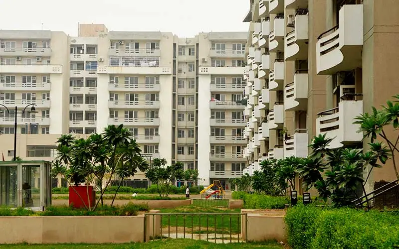 Gulmohur Greens Phase II — proximity to
